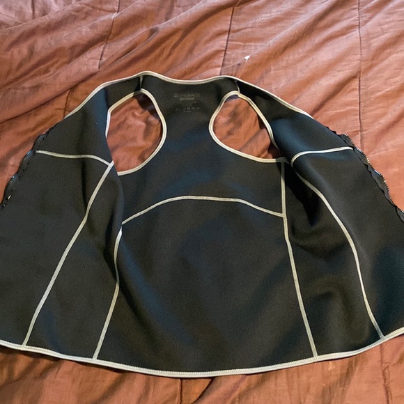 SaunaFX Heat Vest and Pants.  EUC! - Picture 8 of 16